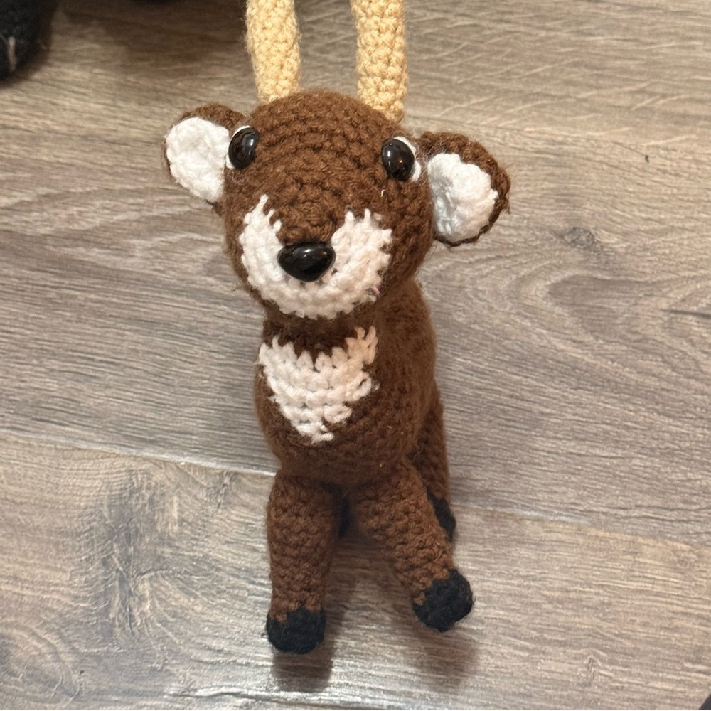 Charming Crochet Woodland Animal Toy Set - Picture 6 of 6